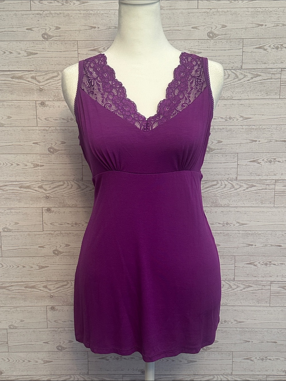 Express Purple Plum Lace V Neck Tank Top Sleeveless Y2K M